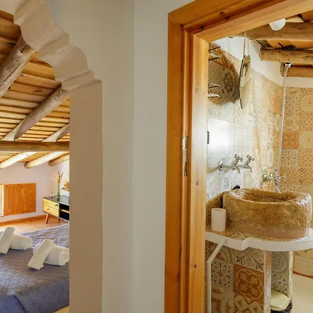 Casa Juka - Private Algarve With Pool, Garden & Sea View